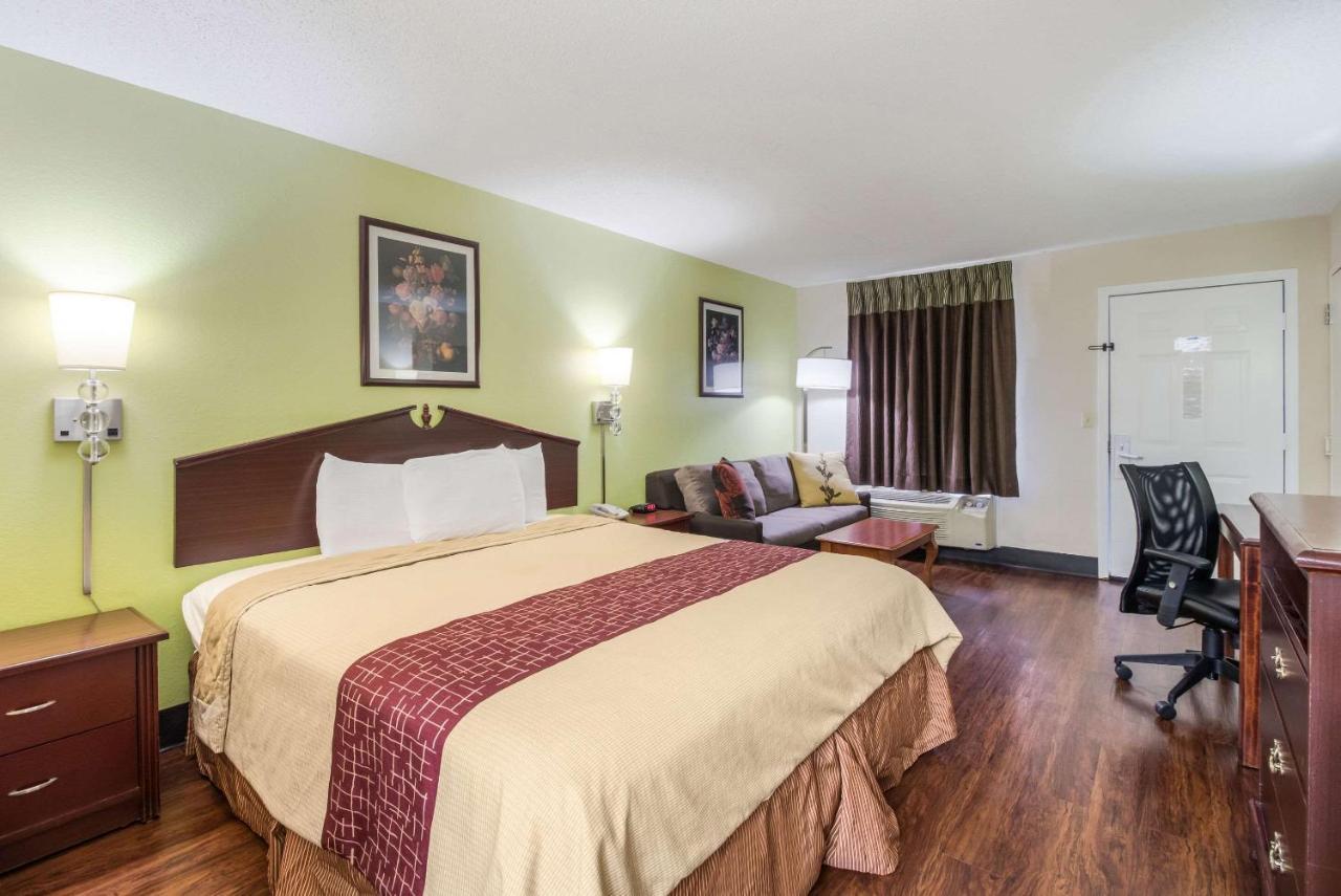 Rodeway Inn Bolivar Eksteriør billede